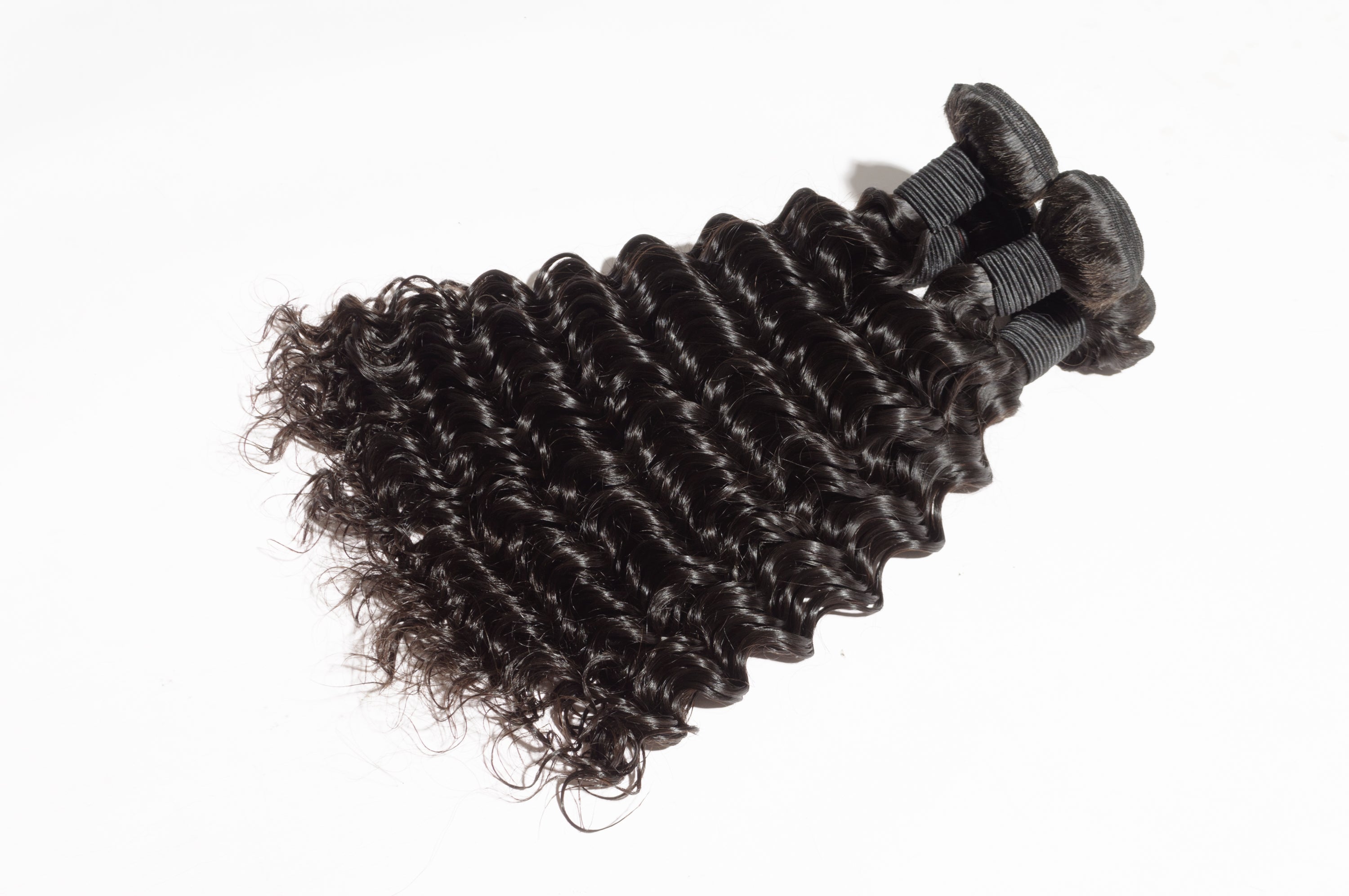 10A Deep Wave Raw Virgin Hair Bundles #1B Natural Black 10-30inch All Cuticles Intact And Aligned